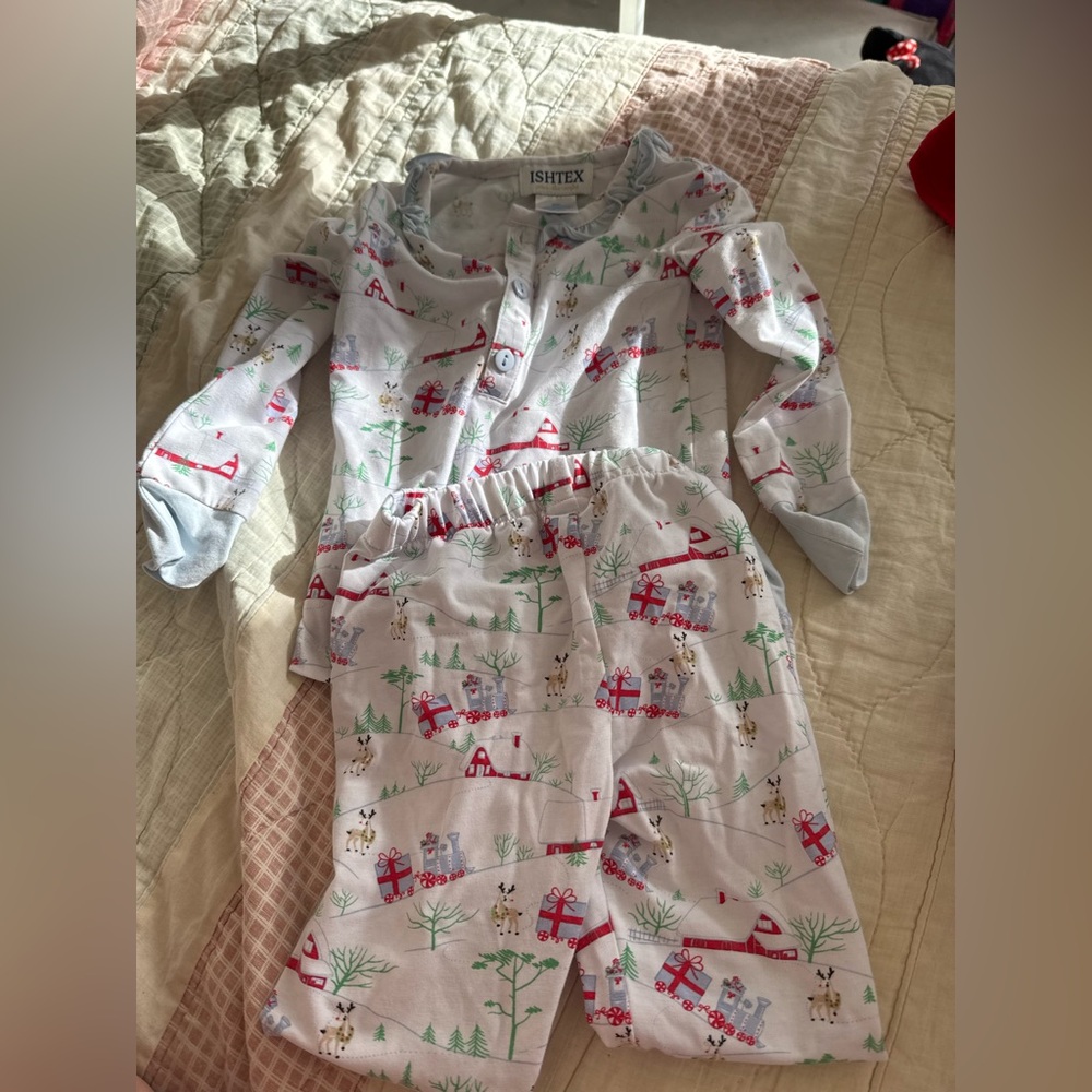 Ishtex Kids Pajama Set - Playful Red and White